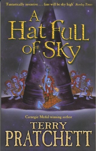 Pratchett, Terry: A Hat Full of Sky (Paperback, 2005, Corgi)